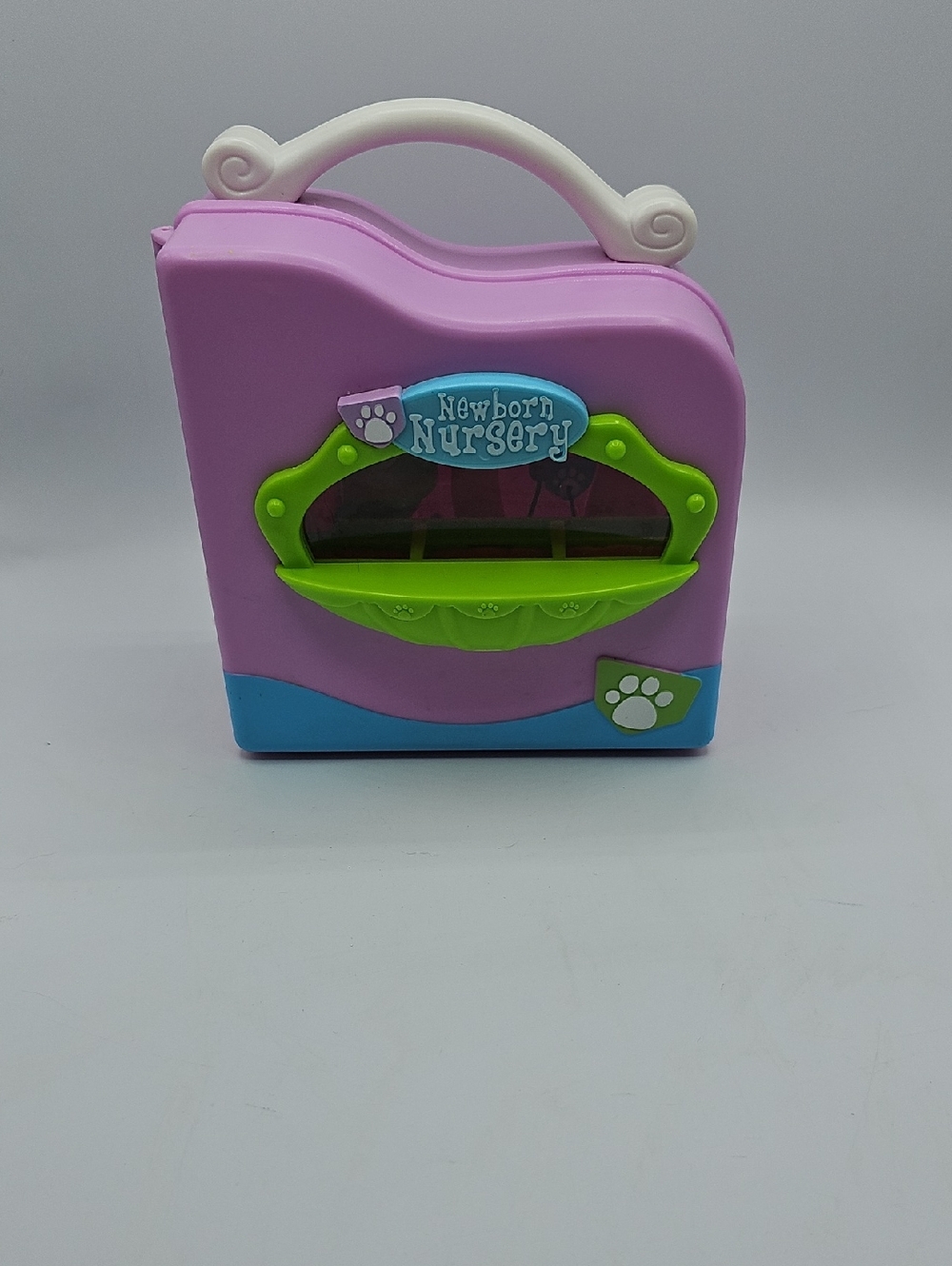 2004 Hasbro Littlest Pet Shop Newborn Nursery